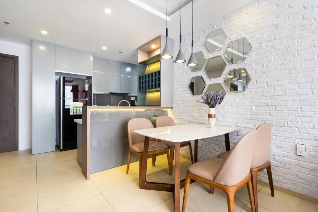 Harry'Home-River Gate- Swimming Pool- Free Pickup 5 Night Or More Ho Chi Minh-staden Exteriör bild